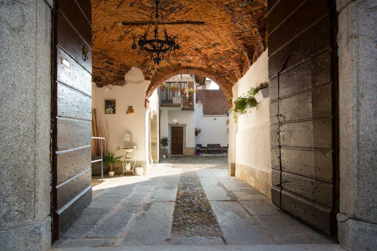 Loft & Espace Maison 1706 Lago Orta 보르고마네로 외부 사진